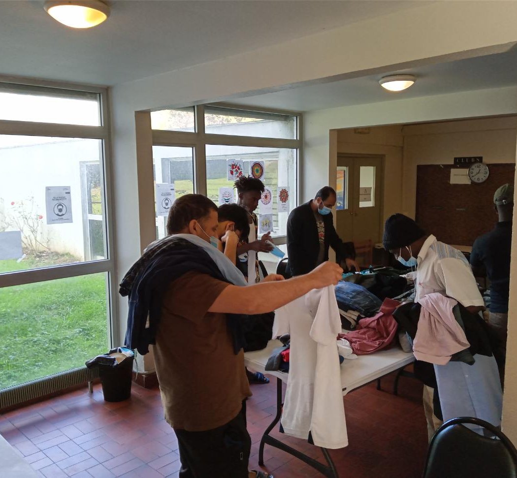 Association La Pièce Solidaire : Collecte de vêtements 3